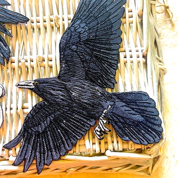 Giant Raven Crow on Skull & 2 Flying Ravens iron on/sew on patches. Hand Made - Picture 9 of 12